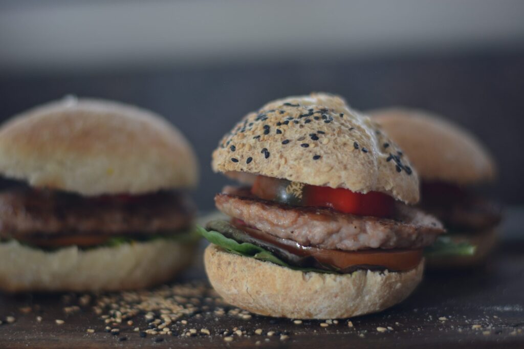 Pan de hamburguesa sin gluten y vegano, esponjoso y fácil